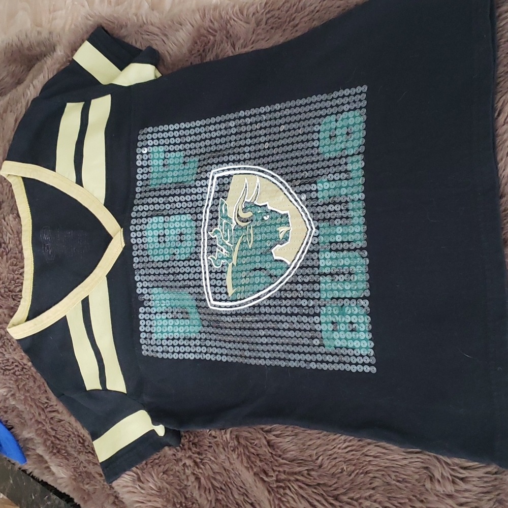 USF Bulls Sparkle Front V-Neck. Size Medium